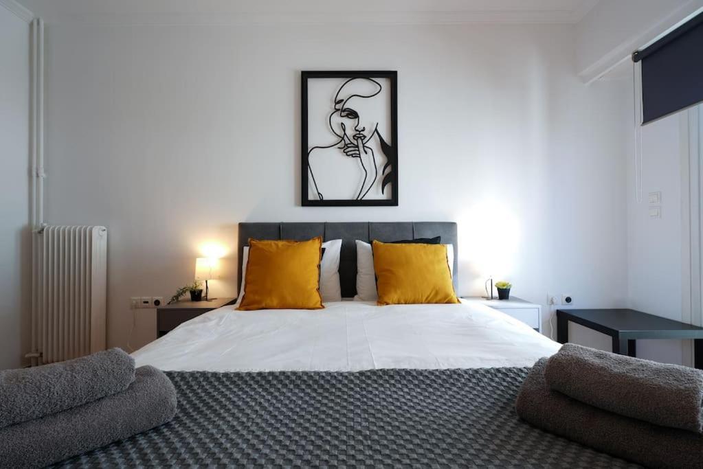 Syntagma Square, 70Sqm Pentelis Sunny Apartment Athen Eksteriør bilde