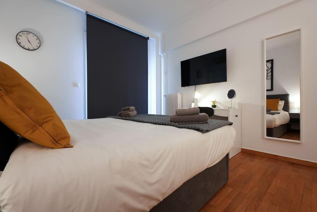 Syntagma Square, 70Sqm Pentelis Sunny Apartment Athen Eksteriør bilde
