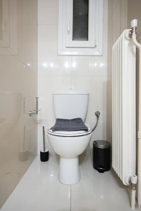 Syntagma Square, 70Sqm Pentelis Sunny Apartment Athen Eksteriør bilde